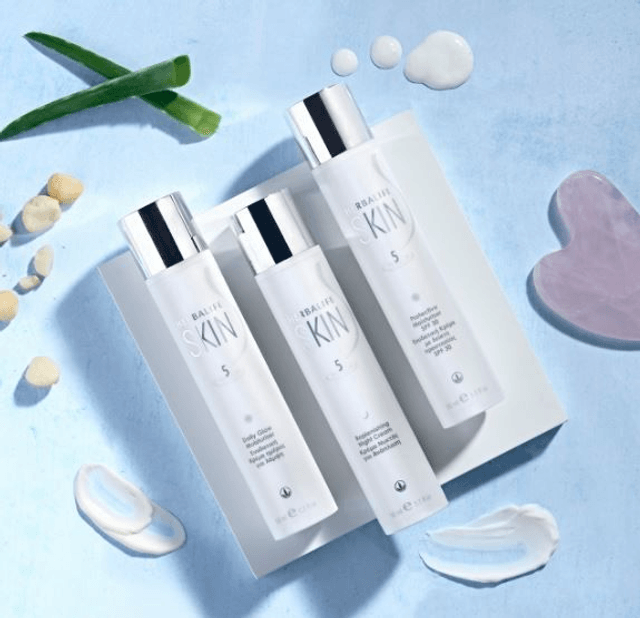 Crema Giorno Idratante Herbalife® SKIN con SPF 30 – Protezione e Idratazione Quotidiana